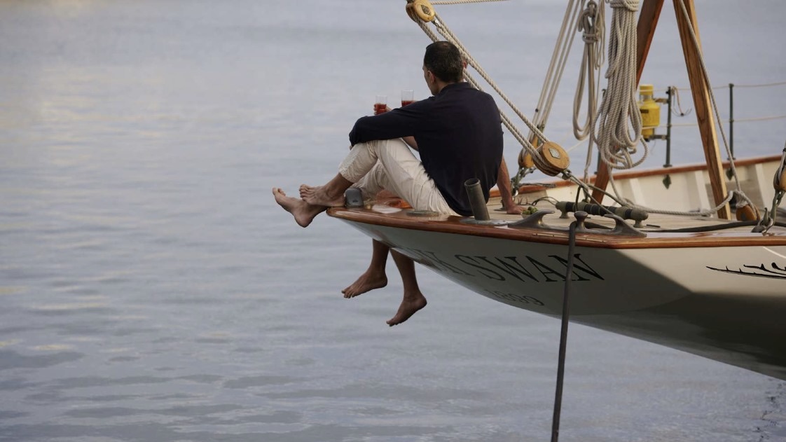 S/Y BLACK SWAN: A Century of Elegance | Charter a Floating Piece of History