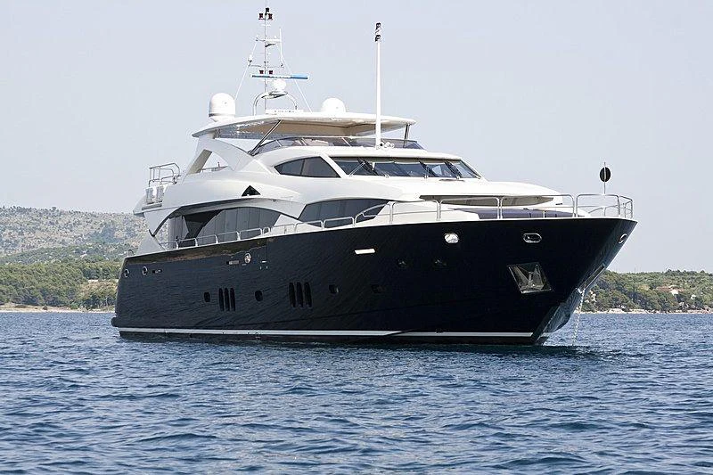 Discover the Adriatic with Sunseeker 34M 'Arago' 