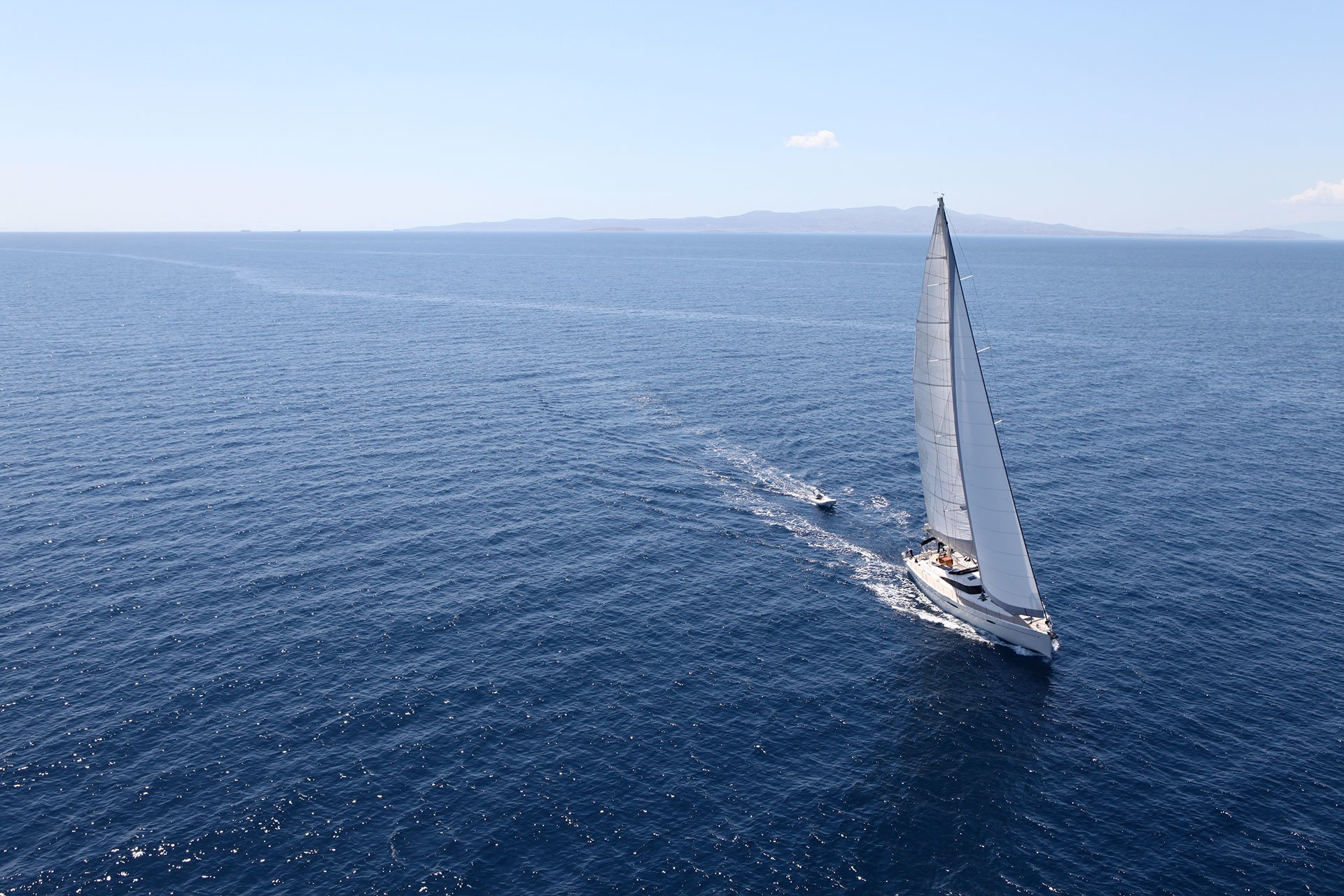 S/Y SHOOTING STAR: 20% Off This October