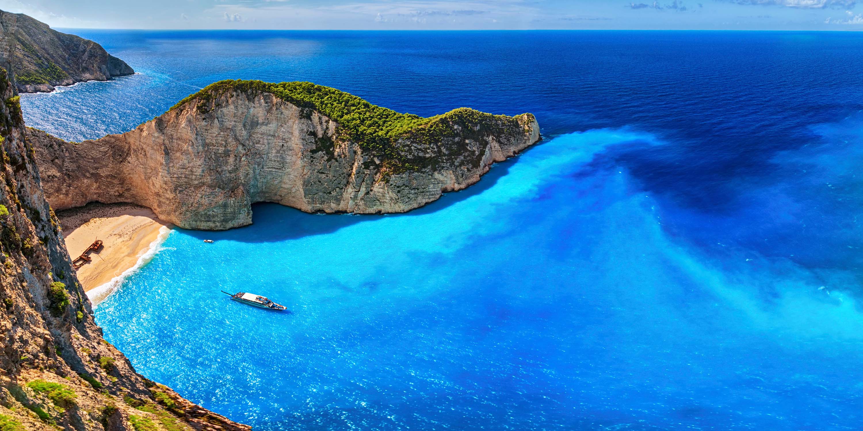 Luxury Selection of Charter Yachts in Greece: Your Ultimate Summer Escape