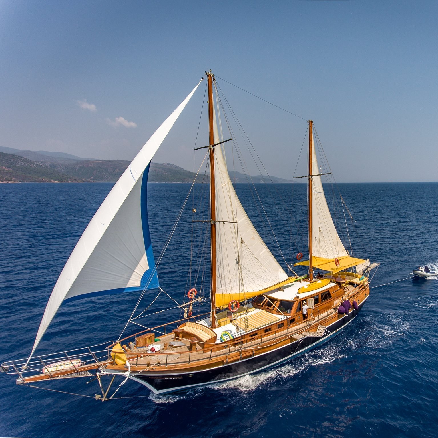 S/Y Nikola Through the Turkish Aegean