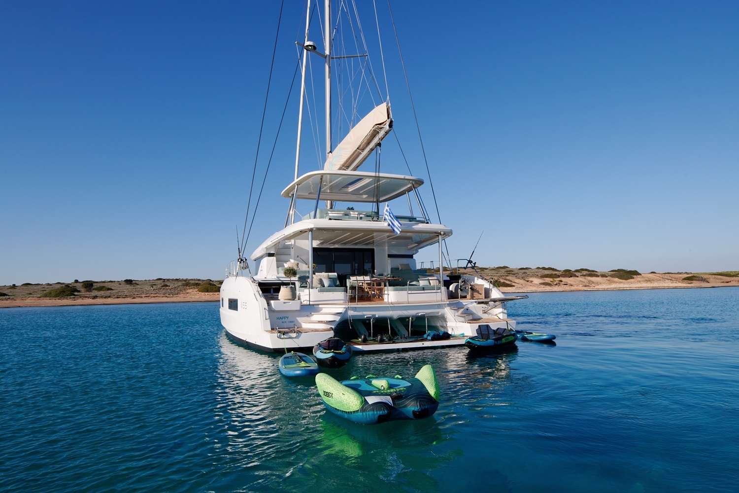 Discover Greece Aboard S/Y Happy with Seasonal Discount Offer