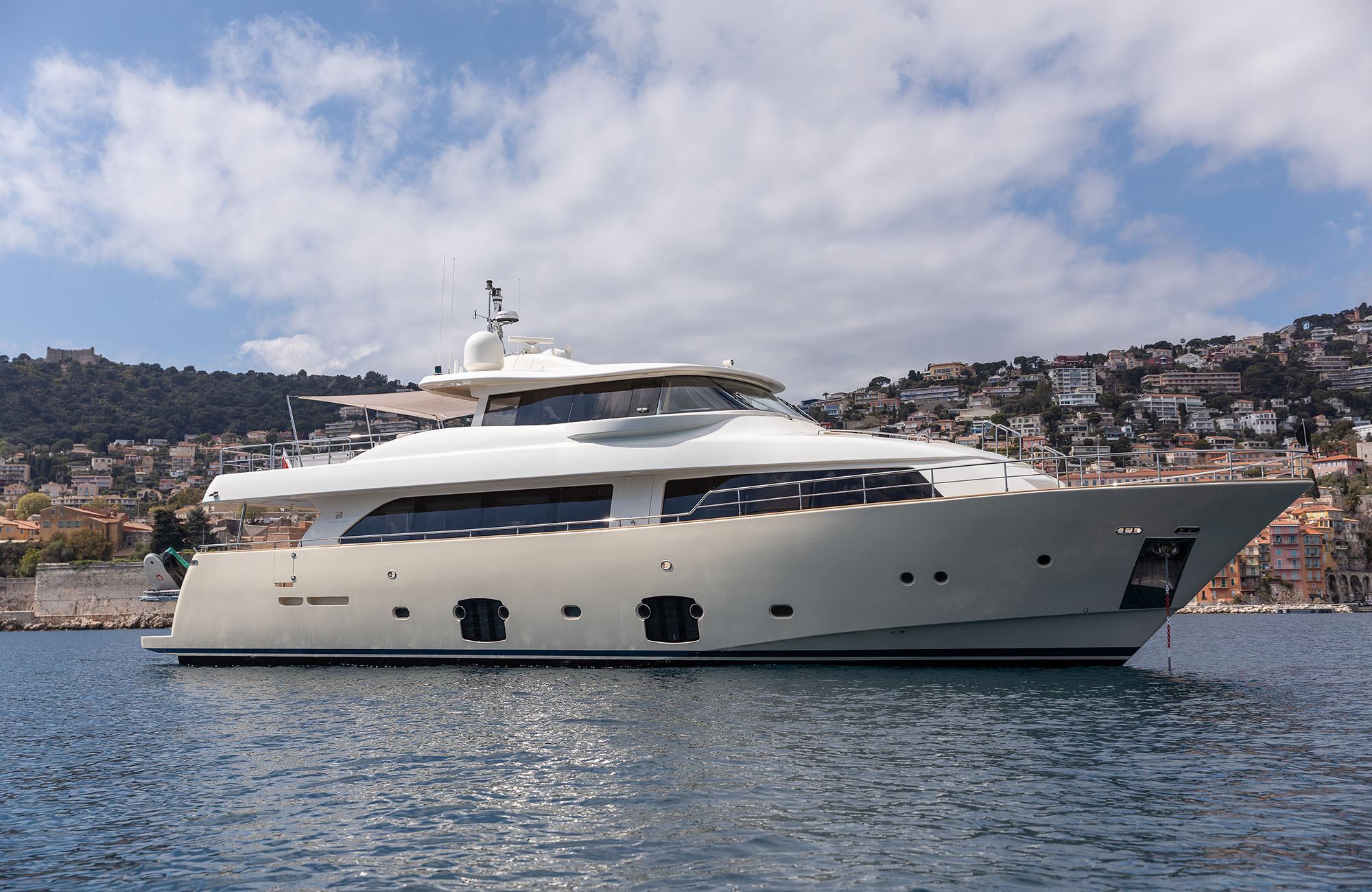 Luxury Yacht Charter: Discover La Pausa in the South of France, Corsica, and Sardinia