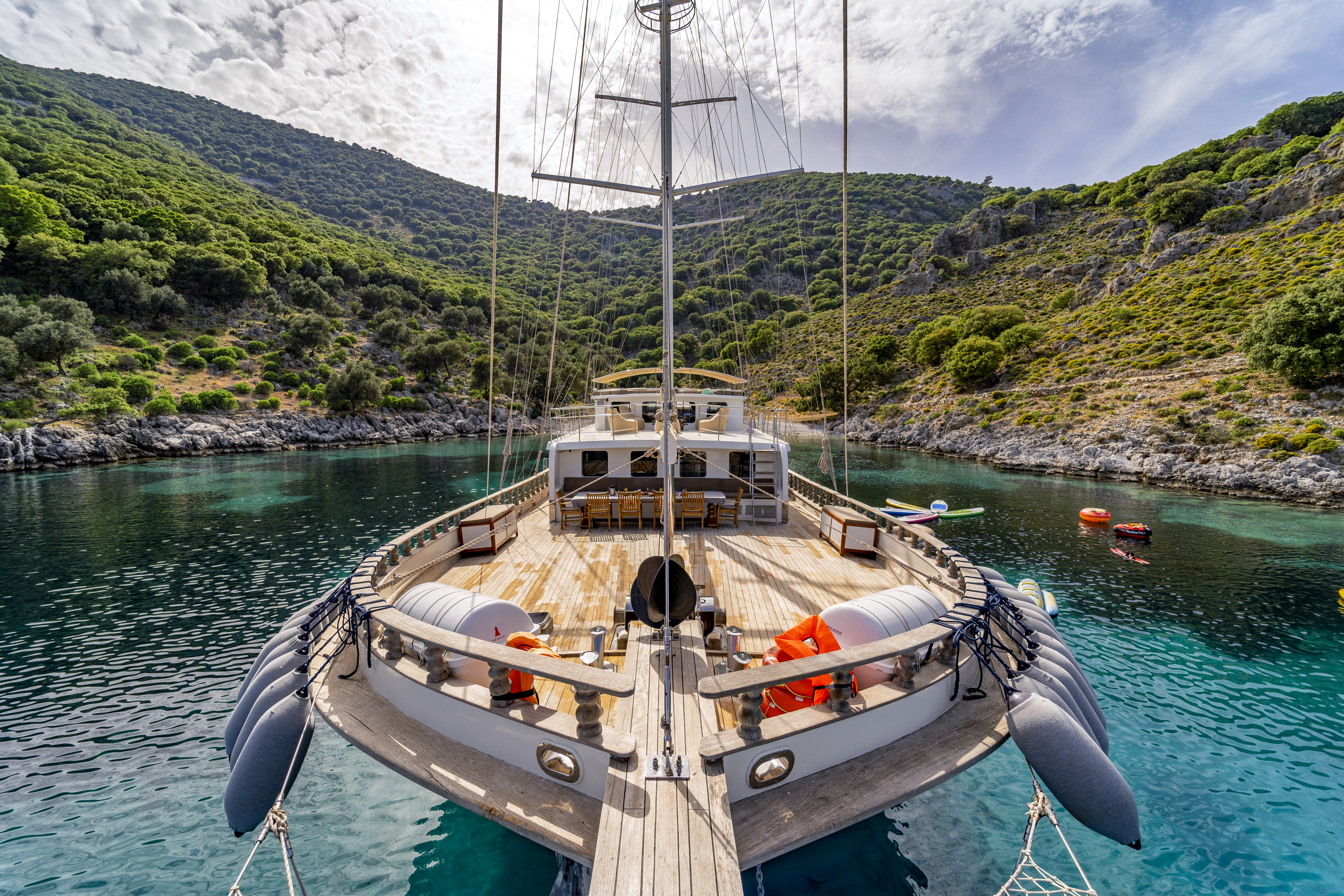 10% Discount: Sail in Comfort Aboard Tersane 8