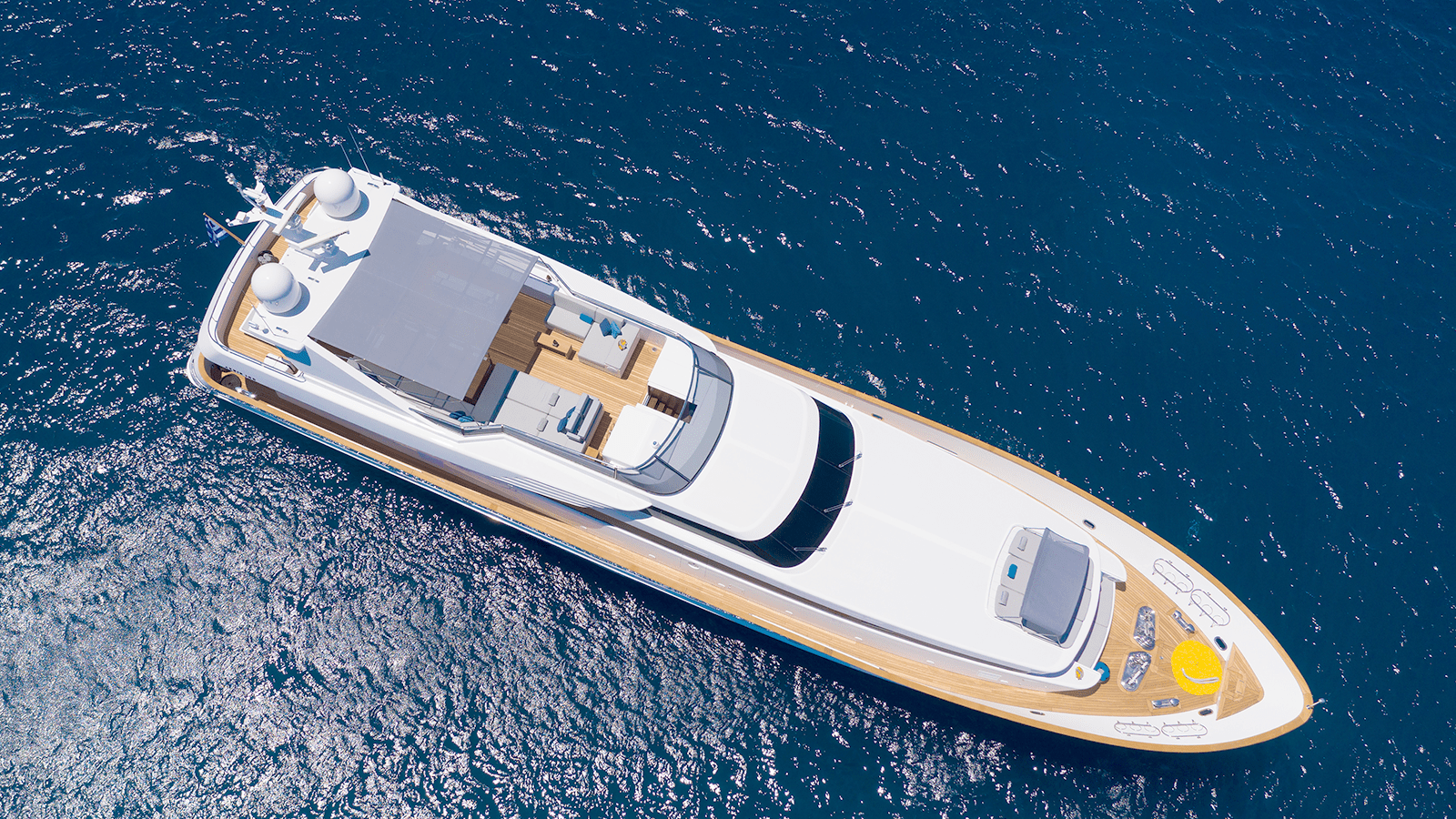 Experience Luxury with the Shooting Star: 20% Off Yacht Charter in September and October