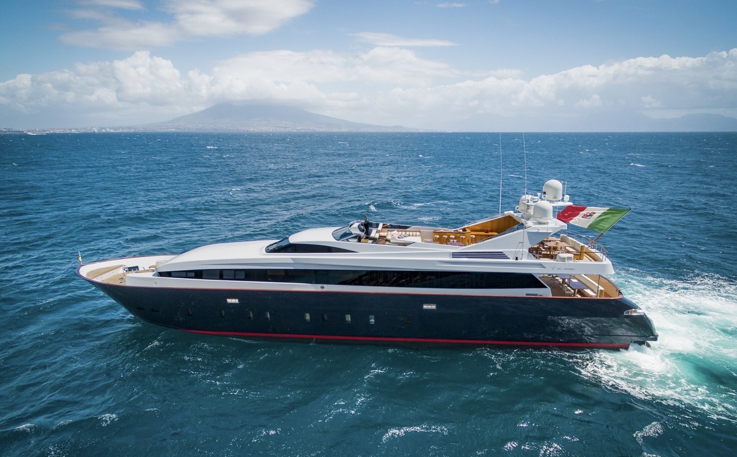 Charter ANGRA TOO: A Luxurious 38m Castagnola Yacht Experience on the Amalfi Coast