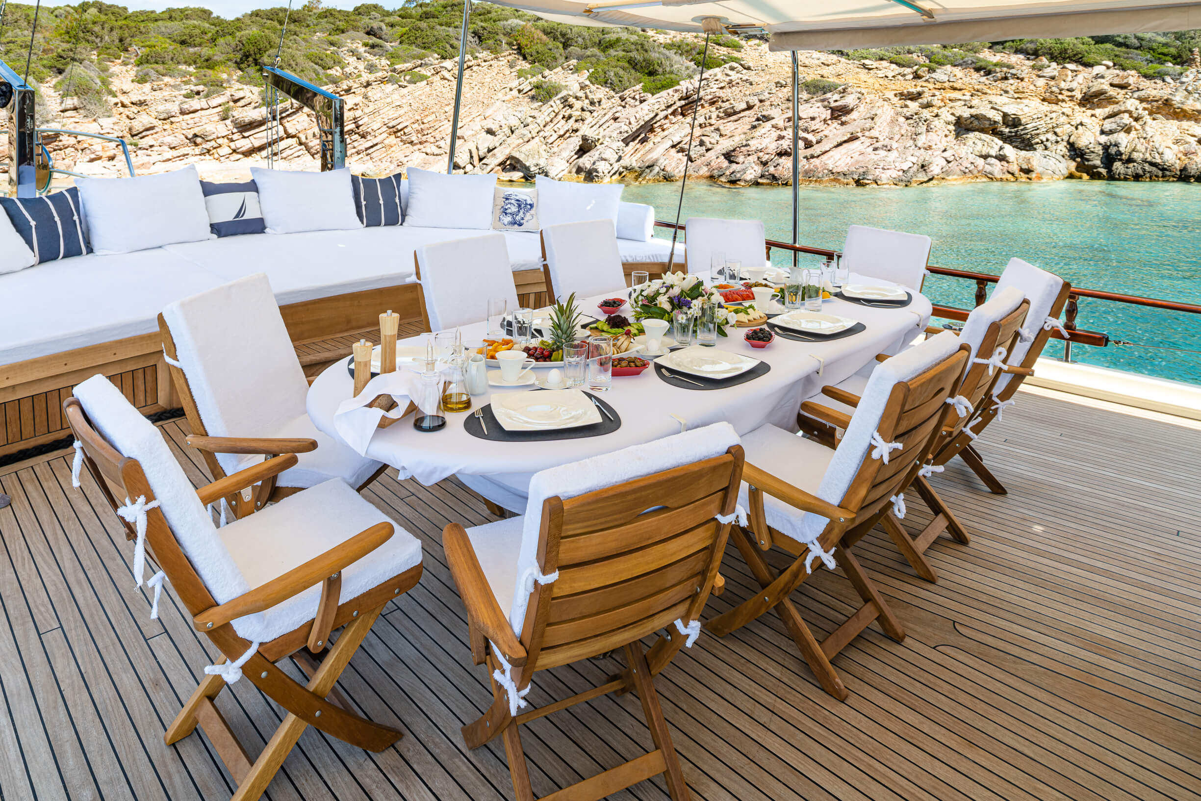 Save 25% on our beautiful 5 Cabin Gulet Charter Estrella De Mar