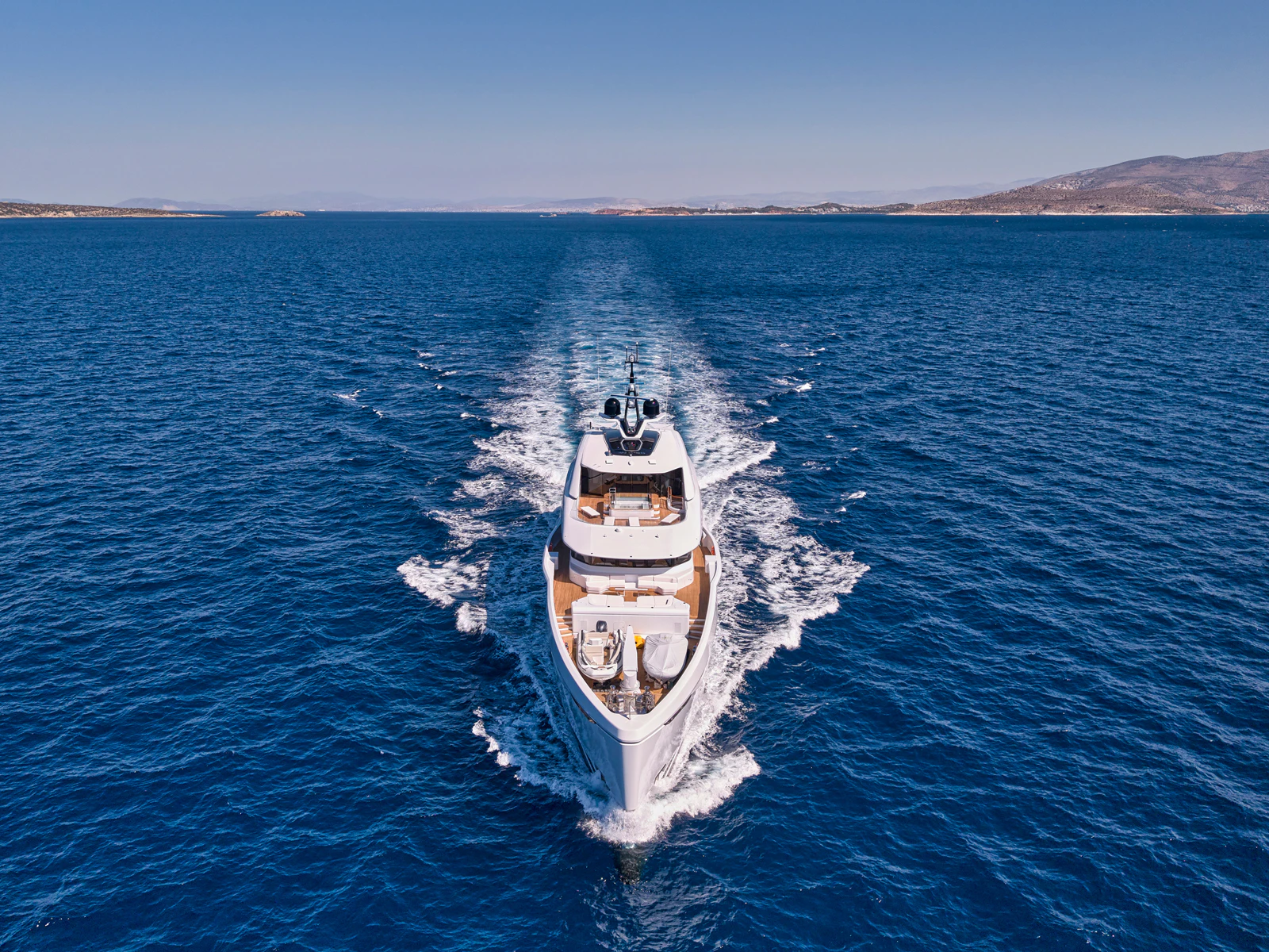 Discover the Ionian Islands aboard the O'MADELEINE