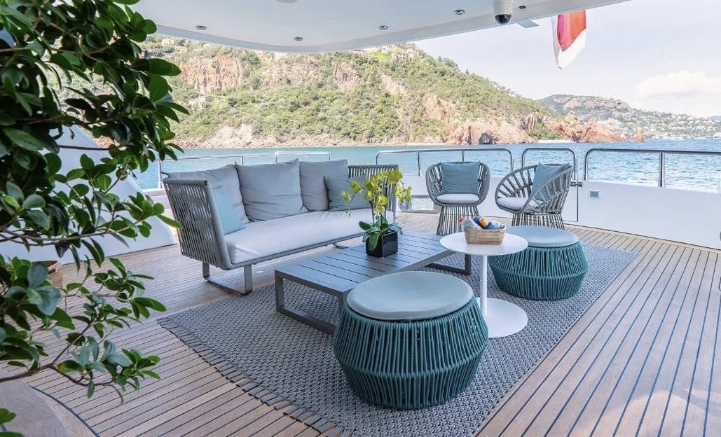 Charter LOTUS: A Timeless Sailing Experience in Croatia for 2025