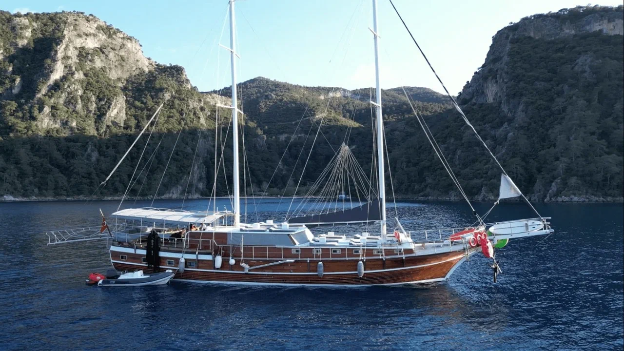 Explore Göcek on the Luxurious Aria Gulet