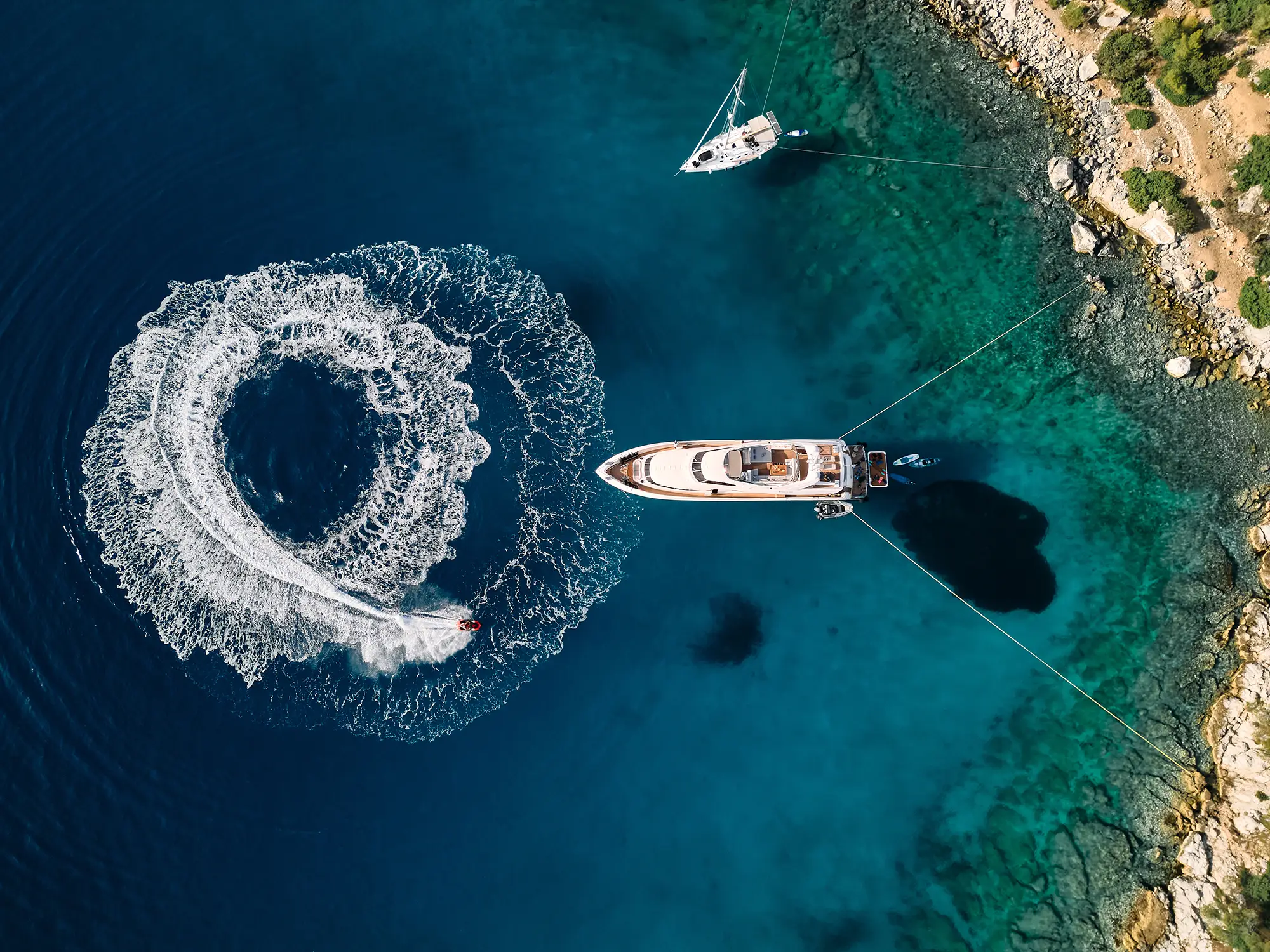 Discount Offer: Summer 2025 onboard DIVINE, MIRAVAL & AMORAKI in Athens and Zakynthos