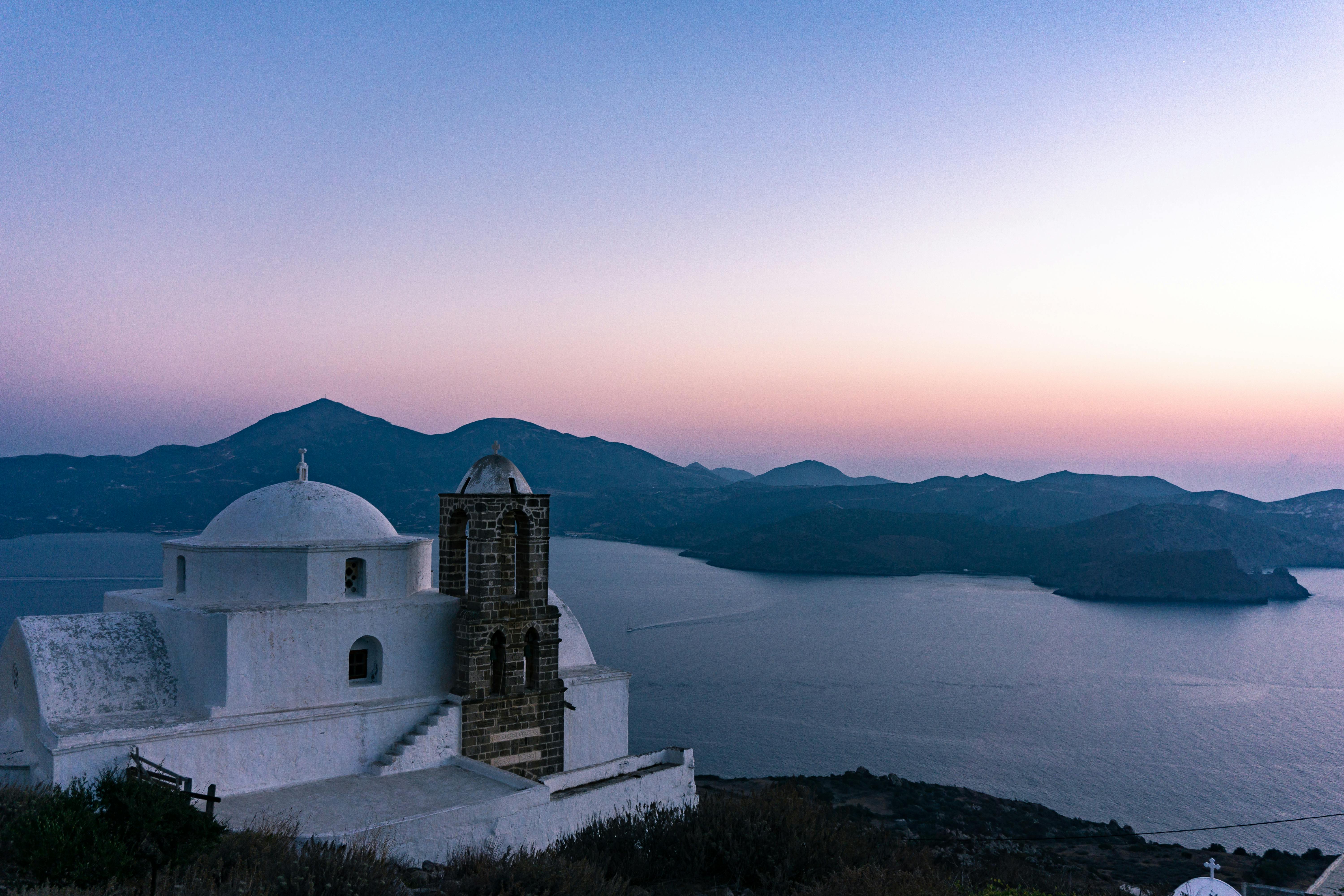 Discover Enchanting Greece: From Oinousses to Chios