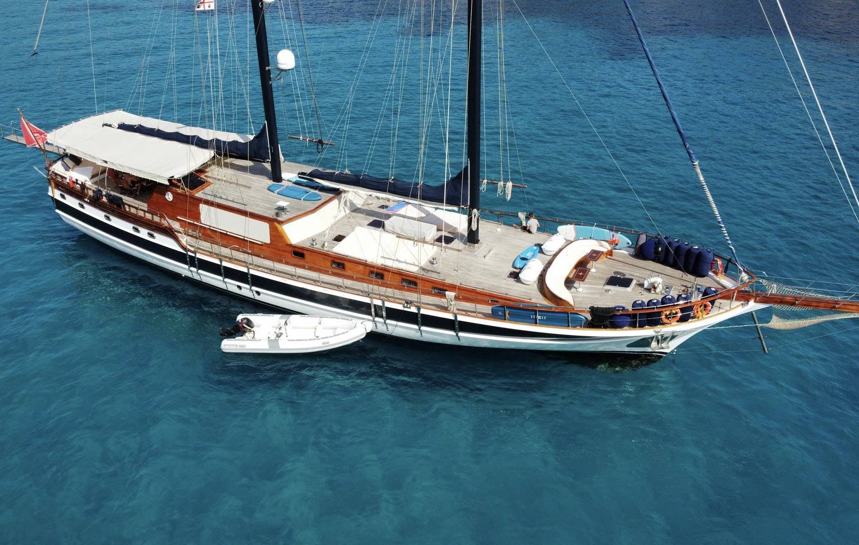 Indulge in Italian Luxury on Yacht Elianora in 2026