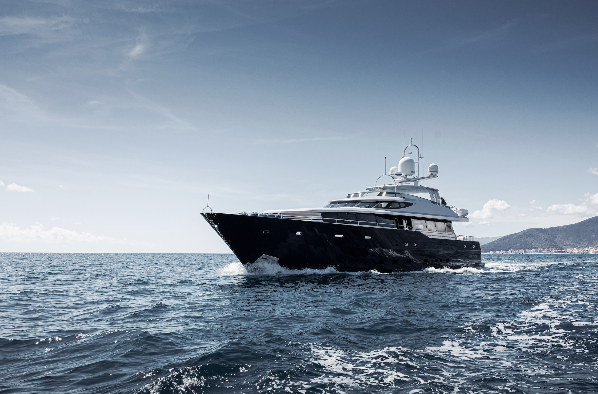 Last-Minute Summer Availability: Charter This Stunning 32m Luxury Yacht in the Mediterranean