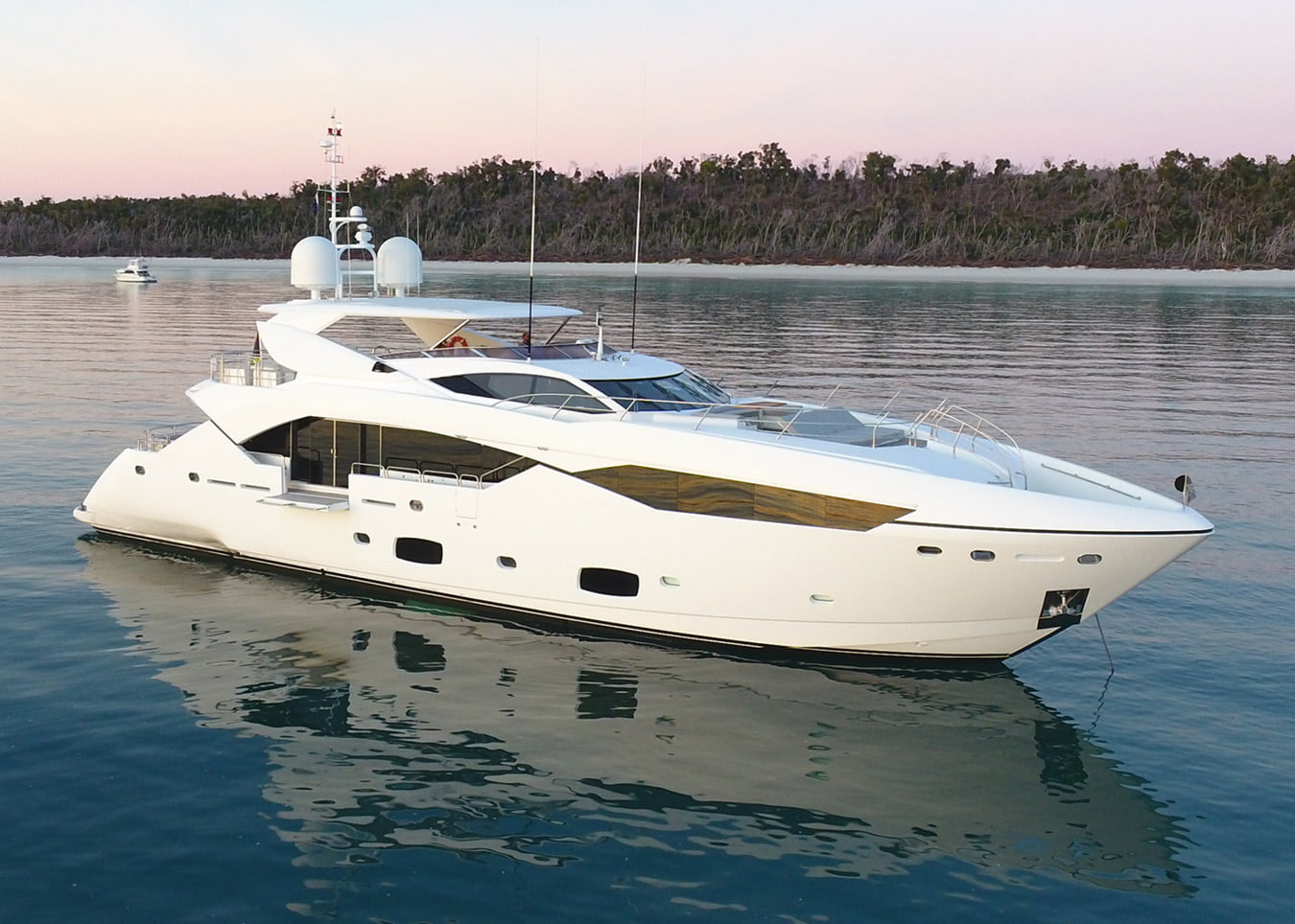 Sunseeker Rascal: Explore the South Pacific