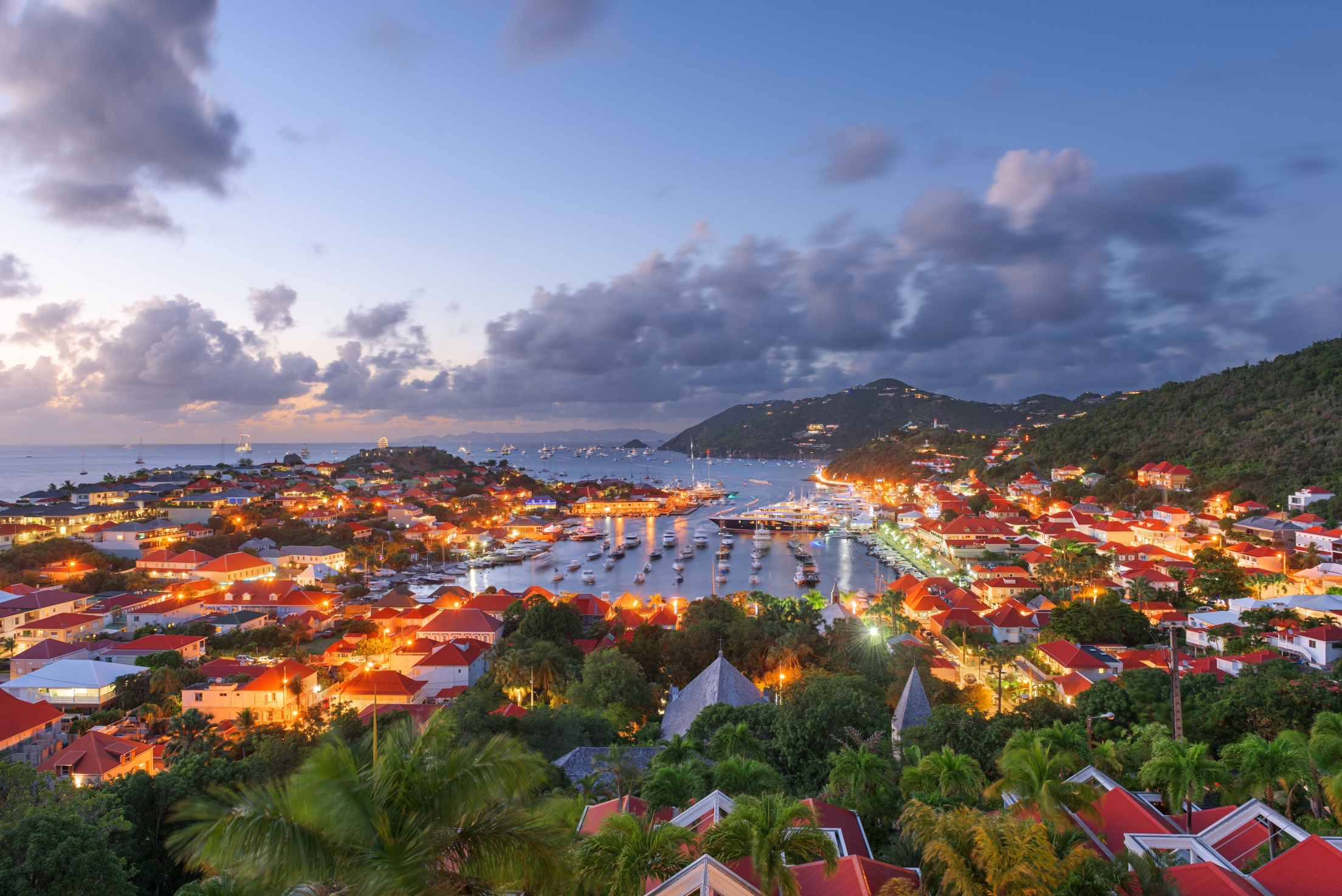 Experience the Caribbean in Luxury: 7-Day Yacht Charter Itinerary from St. Barths