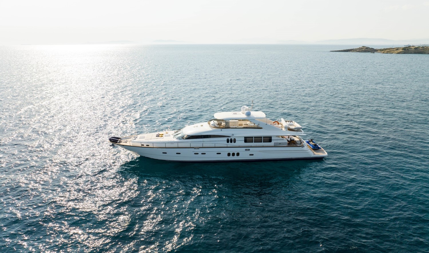 Exclusive M/Y Gektor Yacht Charter in Greece: Special 2025 Rates & Luxury Experience